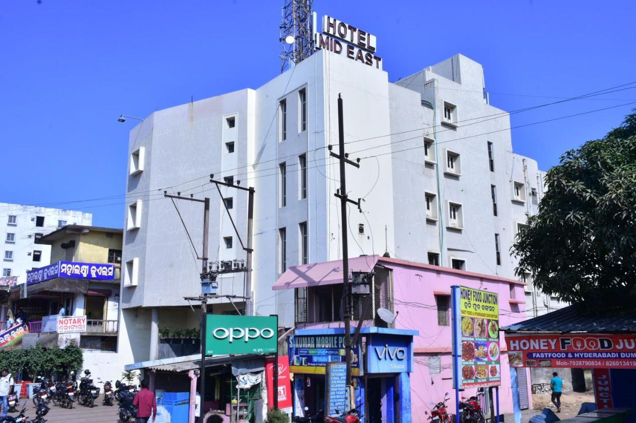 Hotel Mid East Haridaspur Екстер'єр фото